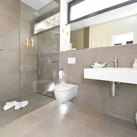 Apartment Haus Windsbraut - 02 Sellin (Rugen)